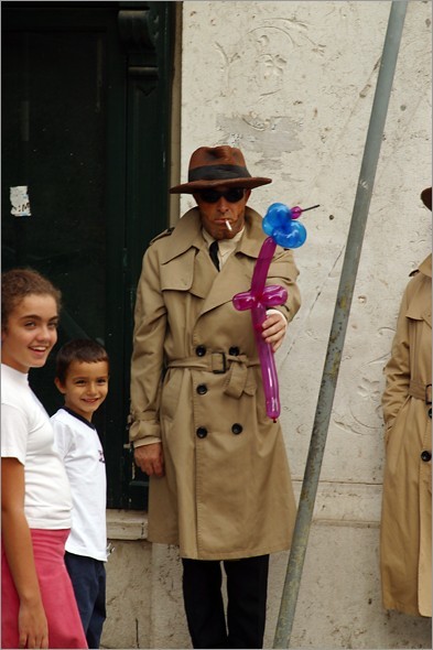 Secret Agents Balloon.jpg