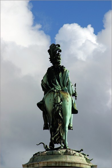Statue of King Jose I.jpg