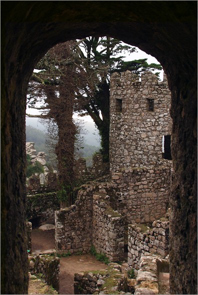 Tower through Arch.jpg