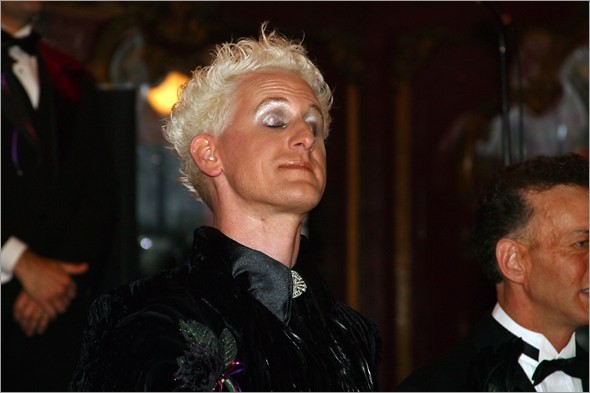 Bill Waiting 2.jpg